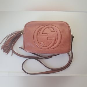 Gucci Soho Disco Leather Crossbody Bag Mauve